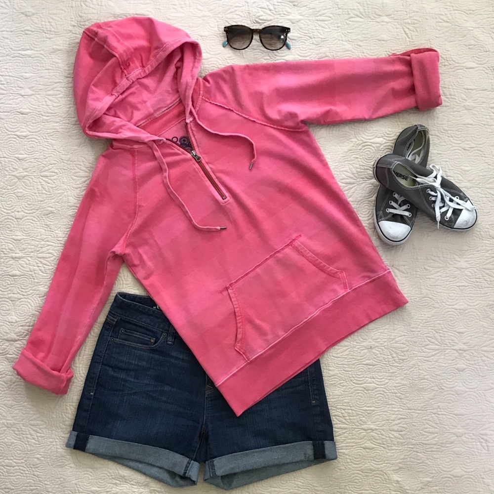 GAP Monochromatic Pullover